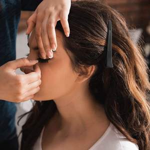 Prix d'usine En Gros Coloré Salon <span class=keywords><strong>Coupe</strong></span> De <span class=keywords><strong>Cheveux</strong></span> <span class=keywords><strong>Frange</strong></span> Clip En Plastique Canard Bill Épingle À <span class=keywords><strong>Cheveux</strong></span> Accessoires - Product Image 6