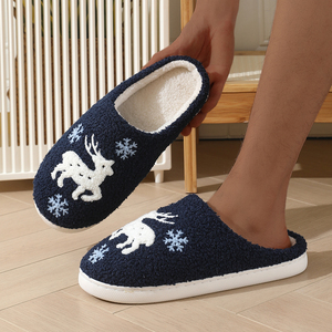 Pantuflas de Algodón Blancas Cómodas al por Mayor, Nuevo Diseño, Zapatos para el Hogar con Amortiguación para Invierno, Verano y Otoño - Product Image 5