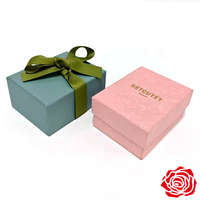 Boîtes cadeaux rigides personnalisées de luxe, écologiques, réutilisables, portables, faites à la main en carton imprimé, avec logo personnalisé et doublure en éponge pour bijoux