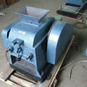 Hot Sale Double Teeth <strong>Crusher</strong> Small Scale Testing Stone Double Roller <strong>Crusher</strong> High Quality <strong>Crusher</strong> Machinery for Coal - Product Image 6