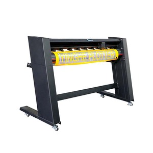 Plotter da Taglio Speciale Yinghe per Pellicola Riflettente Industriale Resistente, Larghezza 1430mm per Segnaletica Stradale e Cartellonistica - Product Image 1