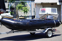 Ponton gonflable de bateau de sauvetage en matériau Duratane Hypalon hautement résistant avec système d'auto-gonflage et de gonflage rapide