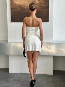 Kadın beyaz askısız Mini elbise 3D çiçek dekor asimetrik dantelli Bodycon kokteyl parti elbise - Product Image 3