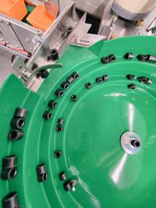 Machine d'alimentation vibrante pour vis et fixations en acier, 220V/380V, marque <span class=keywords><strong>YUJU</strong></span> - Product Image 2