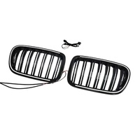 Compatible avec les modèles BMW X3 F25 Dual-line 2011-2013. C'est une grille noire éclairée par LED, fabriquée en matériau PC.