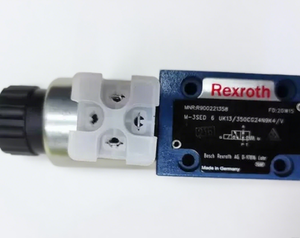 R900221358  M-3 6 UK1X/350CG24N9K4/V POPPET DIRECTIONAL - Product Image 1