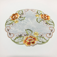 Napperons et sous-verres décoratifs modernes en tissu polyester, brodés, anti-taches, à motif végétal pastoral, pour la maison et les banquets de mariage