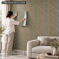 Papier peint autocollant gris marbré à rayures dorées 60x60cm avec surface en PET et mousse IXPE pour murs intérieurs