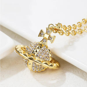 Collar con Colgante de Estrella de Saturno Estereoscópico de Tungsteno de Lujo Ligero con Incrustaciones de Circones, Diseño Cruzado, para Mujer, de la Colección Fashion Queen Vivian - Product Image 2