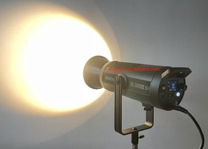 ไฟวิดีโอ LED แบบคู่สำหรับสตูดิโอพระเจ้า Sl300iii วัวขนาด2800K-6500K พร้อมแท่นวางสำหรับถ่ายภาพ - Product Image 5