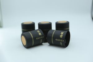 Hochwertige Schrumpfkapsel für Spirituosenflaschen, Maßgefertigte Schwarze Rotwein-Schrumpfkapsel, 30mm PVC-Wärmeschrumpfkapsel - Product Image 2