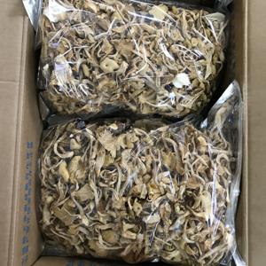 Оптовые поставки высококачественных натуральных сушеных желтых грибов лисичек (Cantarillus cibarius), необработанных, для промышленной переработки (AD) - Product Image 3