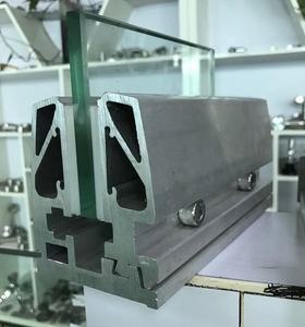 Profilo a U <span class=keywords><strong>in</strong></span> Alluminio per <span class=keywords><strong>Balaustra</strong></span> <span class=keywords><strong>in</strong></span> Vetro da Esterno Disponibile <span class=keywords><strong>in</strong></span> Magazzino - Product Image 4