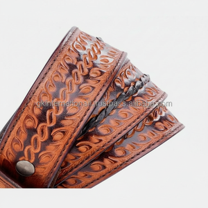 Cinturón de herramientas de cuero occidental para hombre Cowboy Rodeo tallado a mano Cinturones y accesorios de cuero occidental unisex con estilo - Product Image 1