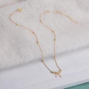 卸売特価 ファッションジュエリー 18K金メッキ真鍮ビーズチェーンネックレス シンプルな中空ボウペンダントネックレス レディース向け - Product Image 5