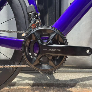 Bicicleta de <span class=keywords><strong>Carretera</strong></span> de Carbono T1000, Transmisión Electrónica 105 Di2/Ultegra/DuraAce, Frenos de Disco Hidráulicos, Bicicleta de Carreras de Carbono <span class=keywords><strong>Tubeless</strong></span> - Product Image 4