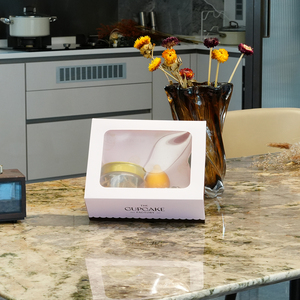 Boîte à cupcakes, macarons et pâtisseries en carton gaufré à chaud avec logo personnalisé de luxe, pliable, avec fermeture à rabat, dorée, pour mariage, fête ou cadeau - Product Image 2