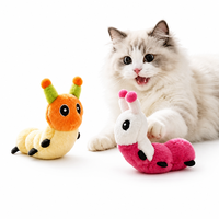 Jouets pour chats en peluche douce et mignonne en coton PP avec herbe à chat, vente en gros