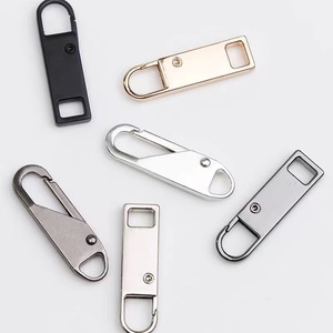 Sacs universels détachables en métal PVC personnalisés réparation accessoire de tirette de remplacement avec boucle pendentif curseurs universels de <span class=keywords><strong>fermeture</strong></span> <span class=keywords><strong>éclair</strong></span> - Product Image 4