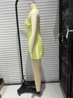 SHENZHU 2026 Robe d'été fraîche et élégante, coupe ajustée, sans manches, à taille cintrée, à petits carreaux, col licou 3152397
