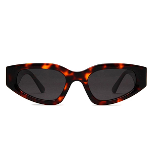 إطار عصري رائج UV400 بتصميم عين القط بشعار مخصص باللون البرتقالي والأبيض عدسات مستقطبة للرجال والنساء - Product Image 1