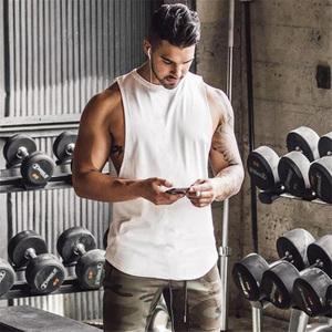 Camiseta Deportiva sin Costuras de Secado Rápido para Hombre, Camiseta Deportiva Ligera Ajustada al Cuerpo para Correr, Hacer Ejercicio en el Gimnasio, Ropa Deportiva para Maratón - Product Image 1