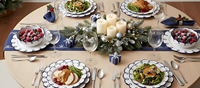 Service de vaisselle en porcelaine blanc brillant, assiettes et bols, bordures festonnées bleu marine, vaisselle personnalisée écologique pour restaurants et hôtels