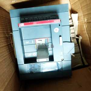 A B SACE <span class=keywords><strong>ISOMAX</strong></span> S6N630 PR213/WEF 3P - Product Image 1