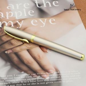 Bolígrafo de Metal Premium de Lujo con Punta de Bola Dorada, Cuerpo Cómodo de Agarrar, Logotipo Personalizado en Color - Product Image 2