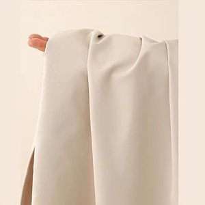 Housse anti-poussière pour vêtements en nylon à logo personnalisé avec fenêtre visible sac de rangement pour veste et manteau transfrontalier à forte valeur ajoutée - Product Image 6