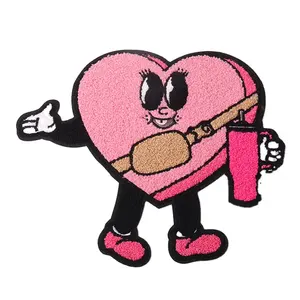 Grosir Hari valentine s chenille Patch besi pada bordir merah muda besar cinta hati Patch wajah untuk pakaian valentine kemeja