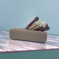 Großhandel Silikon Make-up Taschen Staub dichte Augenbrauen Bleistift Make-up Pinsel Aufbewahrung taschen Mit Reiß verschluss Wasserdichte Reise Kosmetik Taschen