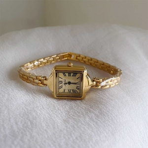 Melissa Distinctive Fashion Watch Dameshorloge met temperament, retro Romeinse wijzerplaat, eenvoudige vierkante band - Product Image 3