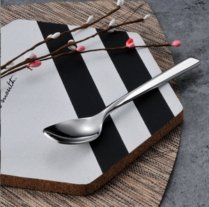 DFB0325 Juego de cuchillo, tenedor y cuchara de acero inoxidable para comida occidental, nuevo producto creativo, vajilla occidental con mango hueco 304, cuchillo para carne - Product Image 2