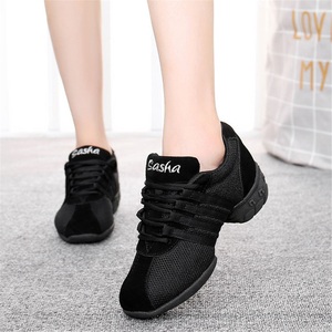 <span class=keywords><strong>Zapatos</strong></span> de baile de Jazz modernos profesionales para mujer, <span class=keywords><strong>zapatos</strong></span> de baile cuadrados nacionales, <span class=keywords><strong>zapatos</strong></span> de baile transpirables cómodos de malla suave para <span class=keywords><strong>niña</strong></span> - Product Image 2