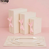 Boîte cadeau en papier pliable écologique avec fermeture magnétique pour l'emballage de cosmétiques et de soins de la peau