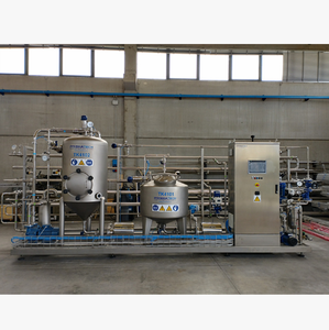 Pasteurisateur tubulaire automatique pour boissons, 12 000 L/H, avec remplissage à froid/chaud, monté sur skid, vente en gros - Product Image 1