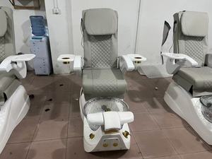 Sillón de Pedicura Eléctrico Negro, Sillón de Spa Reclinable para Salón de Uñas con Baño de Pies con Masaje - Product Image 4