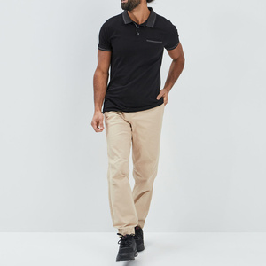 Pantalon de jogging droit en molleton pour homme Performance Fit - Écologique et respirant, confort pour les activités quotidiennes et les sorties décontractées - Product Image 5