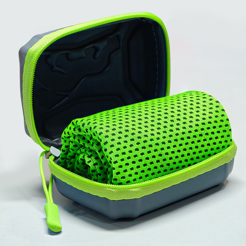 สีเขียวนีออน