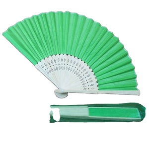 พัดงานแต่งงานสเปนขนาด 21 ซม. - โครงไม้หุ้มผ้าซาติน ดีไซน์เรียบง่าย มีหลายสีให้เลือกสำหรับงานแต่งงาน - Product Image 5