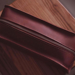 Bolsa de Aseo de Cuero Genuino Ecológica Premium al por Mayor, Ligera, Espaciosa, Elegante y Duradera, Organizador de Artículos de Aseo para Viaje - Product Image 6