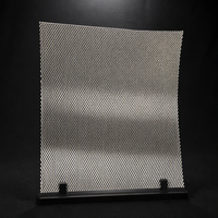 Feuille d'échantillon de panneau de présentation en micro-maille flexible, couleur cuivre, laquée transparente, pour vitrine de magasin de détail