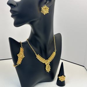 HanHanジュエリー<span class=keywords><strong>21K</strong></span>金メッキ銅花ジュエリーセットブレスレットイヤリングネックレスブライダルウェディングの機会ギフトアイデア真鍮 - Product Image 1