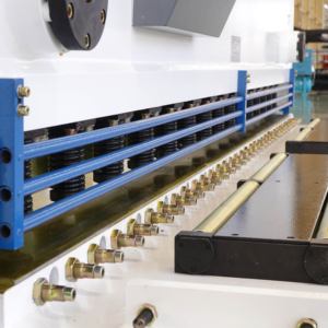 Qc11series 13*4000 CNC Máy cắt dac360t p40t e200ps e300ps e21s da310t chém Máy cắt Swing Máy cắt - Product Image 2