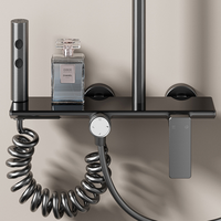 Ensemble de douche moderne en aluminium spatial à installation apparente avec pommeau de pluie rond, douchette à main, bidet et bec cascade