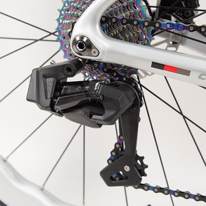 Bicicleta Urbana con Ruedas de Carretera de 24 Velocidades, Horquilla de Fibra de Carbono, 700c, para Carreras, Resistente al Viento, CYCLONE-3rd(ET), Llanta de Carbono WheelTop TX-24S y Wave - Product Image 5
