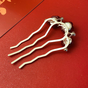 กิ๊บติดผมทรงจีนแบบใหม่ ประดับมุกและดอกกุหลาบ  หวีติดผม  เครื่องมือแฟชั่นใหม่  กิ๊บหนีบผม - Product Image 5