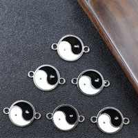 Petit pendentif pendentif métal chinois Taiji breloque alliage plat émail méditation huit trigrammes pour bijoux pour enfants Yin Yang breloques