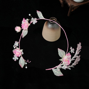 Nuevo estilo Hanfu original hecho a mano, horquillas, peines y accesorios para el cabello de seda con diseño de cola de fénix en degradado rosa etéreo. - Product Image 4